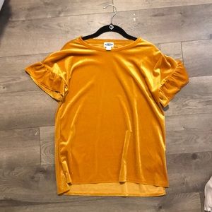 Velvet Short Sleeve Shirt